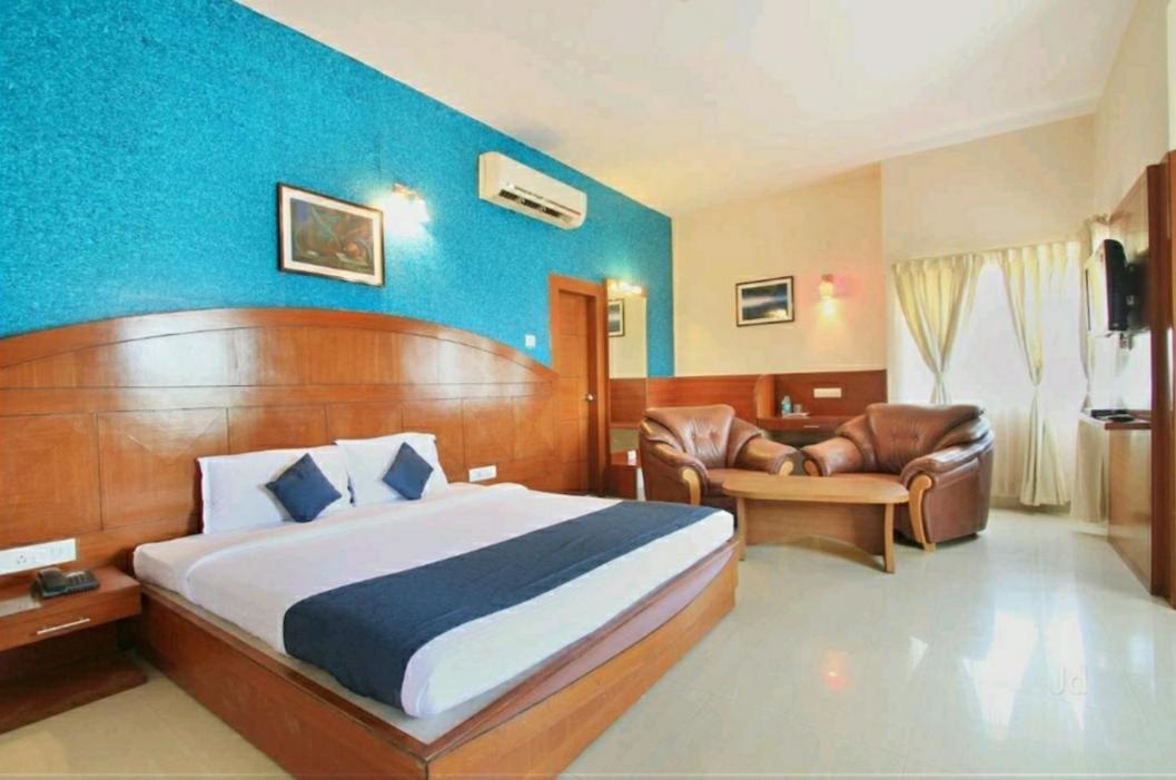 Hotel Stay By The Way Mysore Eksteriør bilde