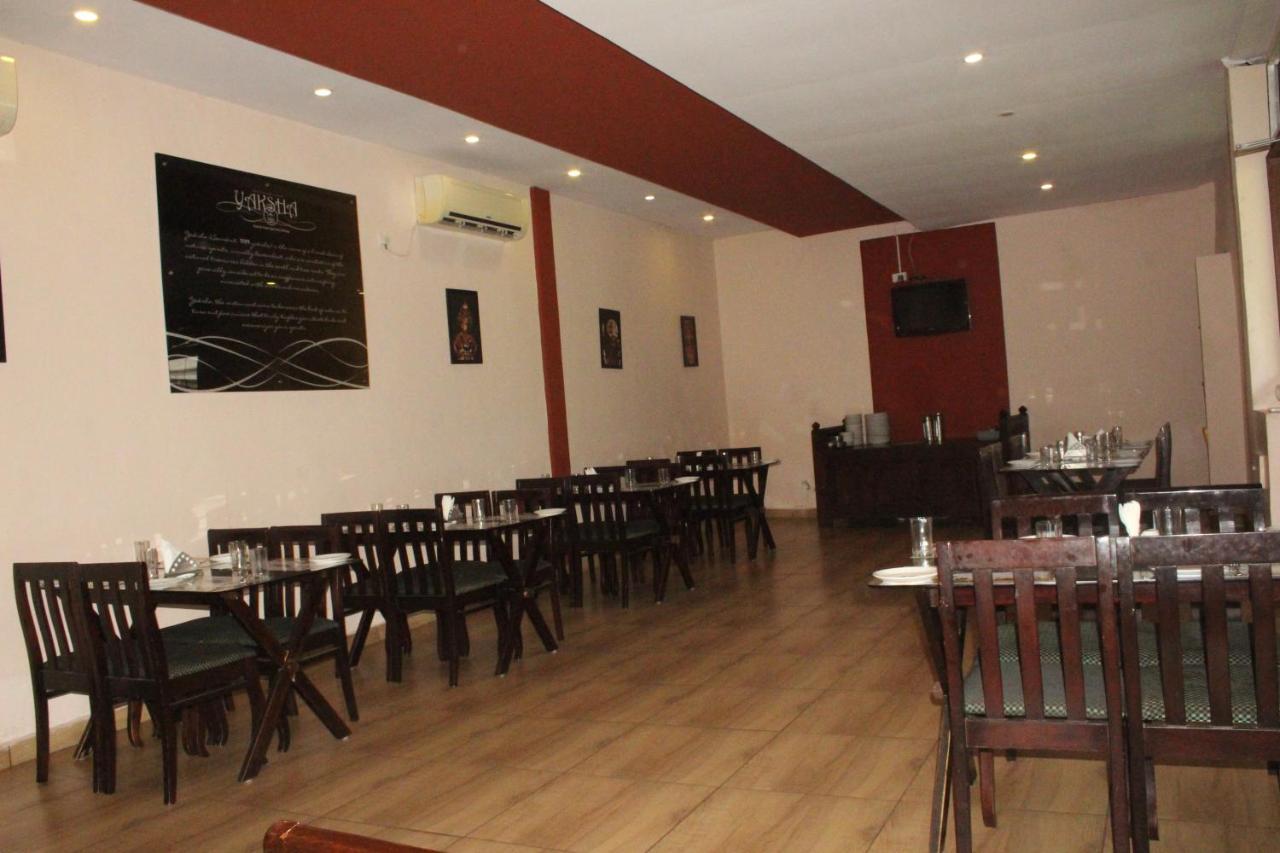 Hotel Stay By The Way Mysore Eksteriør bilde